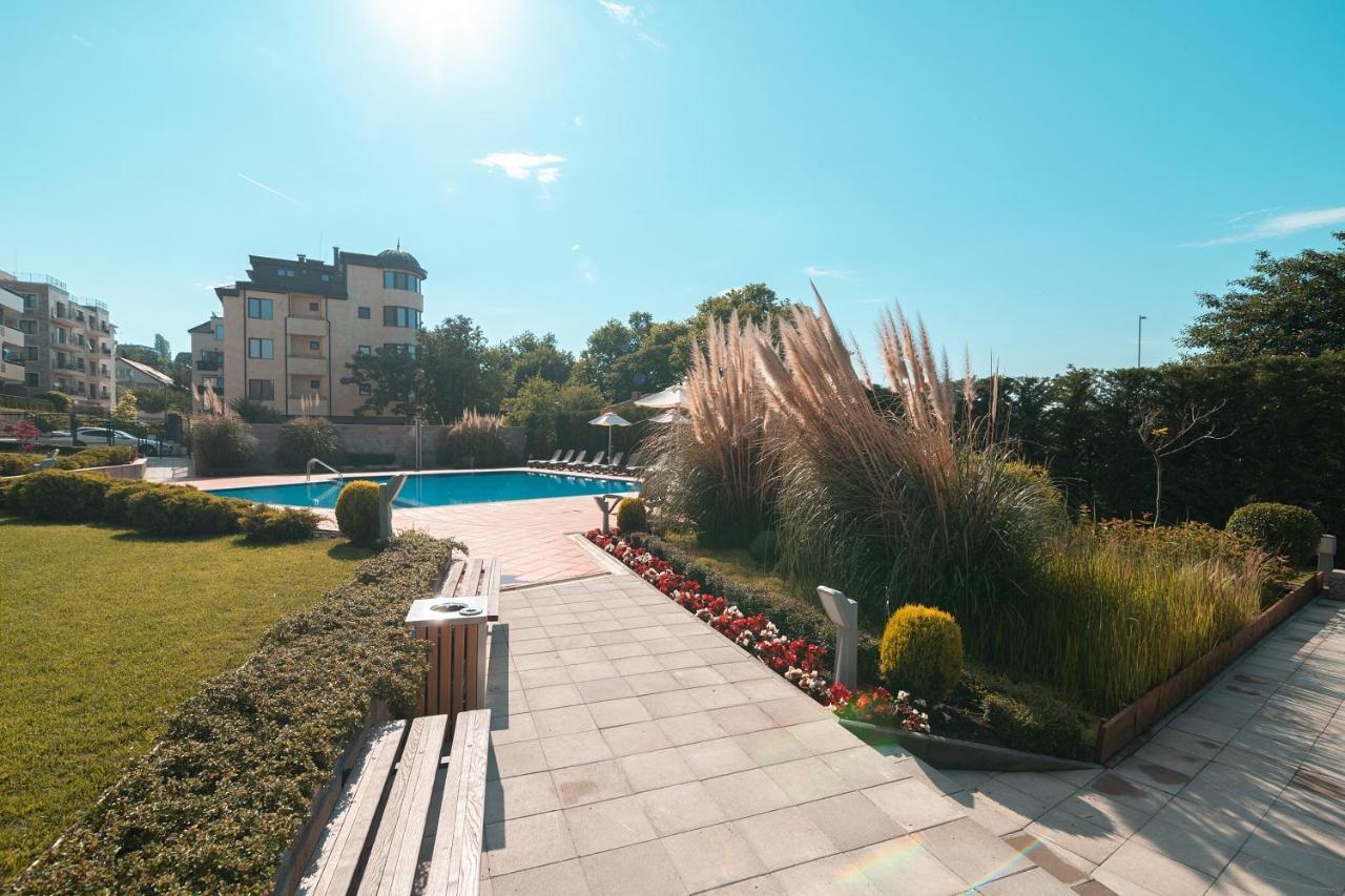 Freddo Apartment - Coral Residence Complex With Parking & Pool Varna Extérieur photo