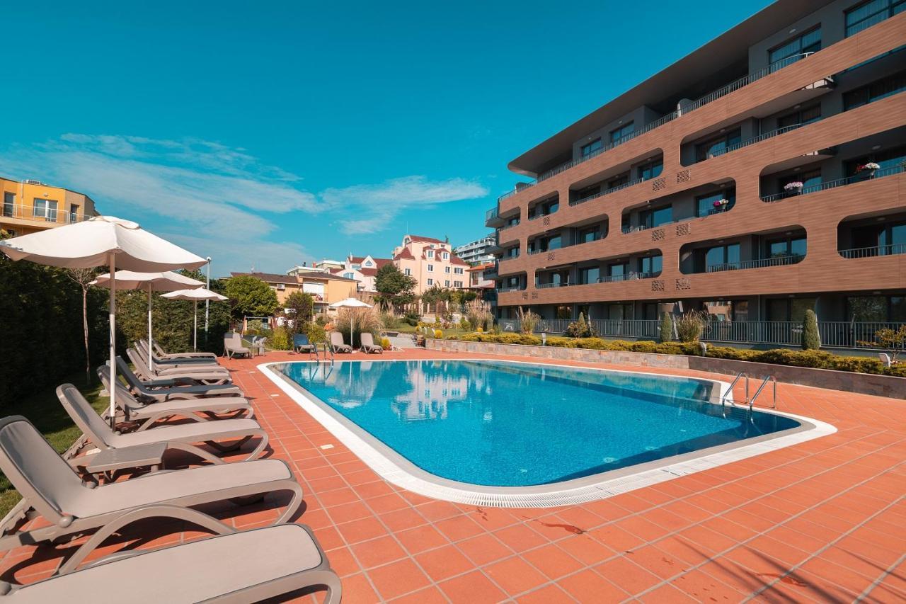 Freddo Apartment - Coral Residence Complex With Parking & Pool Varna Extérieur photo